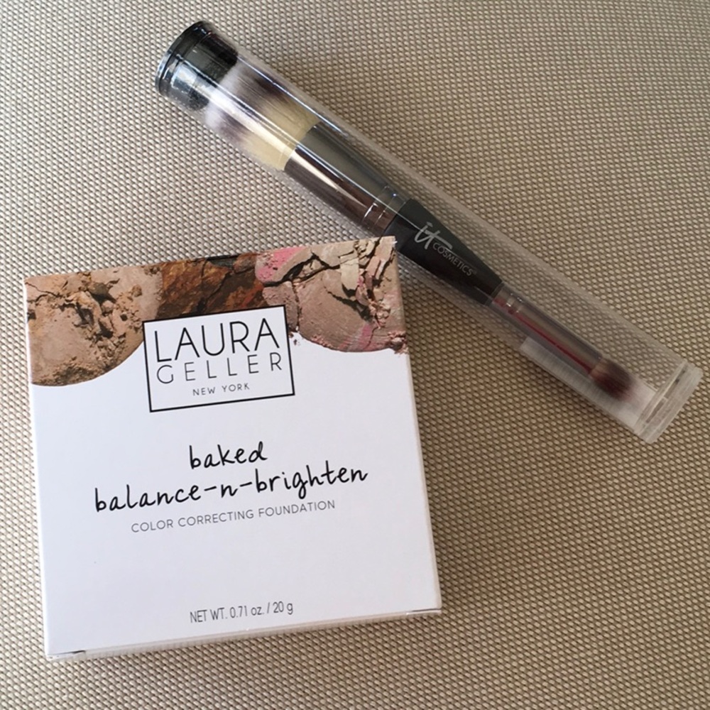 NWT It Cosmetics Brush Only